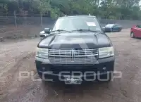 2011 Lincoln NAVIGATOR фото