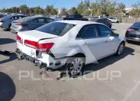 2011 Lincoln MKZ фото