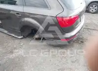 2011 Audi Q7 фото