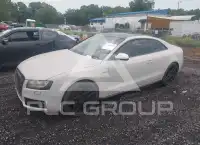 2011 Audi S5 photo