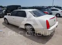 2011 Cadillac DTS фото