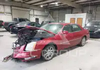 2011 Cadillac DTS photo
