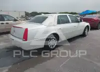 2011 Cadillac DTS фото