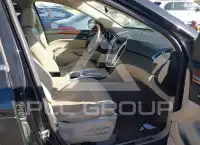 2011 Cadillac SRX фото