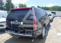 2011 Cadillac ESCALADE photo