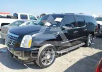 2011 Cadillac ESCALADE фото