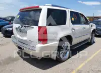 2011 Cadillac ESCALADE фото