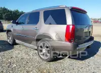 2011 Cadillac ESCALADE фото