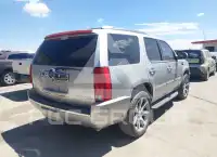 2011 Cadillac ESCALADE фото
