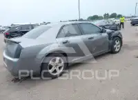 2011 Chrysler 300 фото