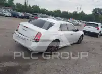 2011 Chrysler 300 фото