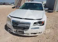 2011 Chrysler 300 photo