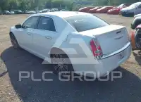 2011 Chrysler 300 фото