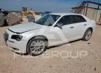 2011 Chrysler 300 photo