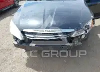 2011 Chrysler 200 photo