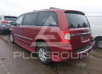 2011 Chrysler TOWN & COUNTRY фото