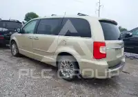 2011 Chrysler TOWN & COUNTRY фото