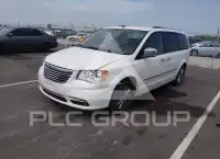 2011 Chrysler TOWN & COUNTRY фото