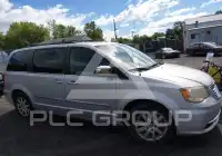 2011 Chrysler TOWN & COUNTRY photo