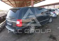 2011 Chrysler TOWN & COUNTRY фото