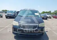 2011 Chrysler TOWN & COUNTRY фото