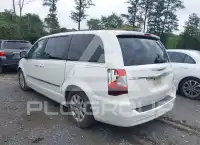 2011 Chrysler TOWN & COUNTRY фото