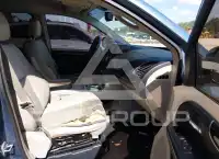 2011 Chrysler TOWN & COUNTRY фото