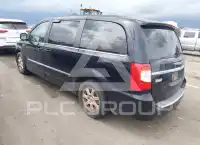 2011 Chrysler TOWN & COUNTRY фото