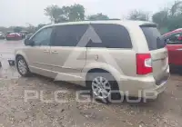 2011 Chrysler TOWN & COUNTRY фото