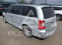 2011 Chrysler TOWN & COUNTRY photo