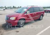 2011 Chrysler TOWN & COUNTRY фото
