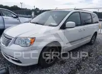 2011 Chrysler TOWN & COUNTRY фото