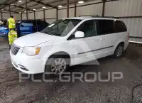 2011 Chrysler TOWN & COUNTRY фото