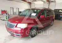 2011 Chrysler TOWN & COUNTRY photo