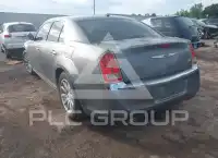 2011 Chrysler 300 фото