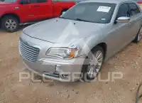 2011 Chrysler 300 фото