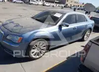 2011 Chrysler 300 photo