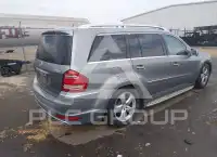 2011 Mercedes Benz GL 450 photo