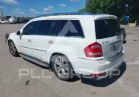 2011 Mercedes Benz GL 450 photo