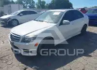 2011 Mercedes Benz C 300 photo