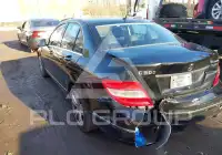 2011 Mercedes Benz C 300 фото