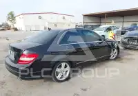 2011 Mercedes Benz C 300 фото