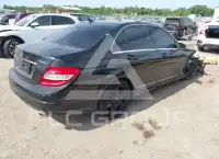 2011 Mercedes Benz C 300 фото