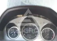 2011 Mercedes Benz C 300 фото