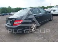 2011 Mercedes Benz C 300 фото