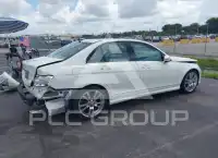 2011 Mercedes Benz C 300 фото