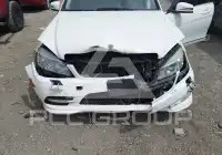 2011 Mercedes Benz C 300 photo