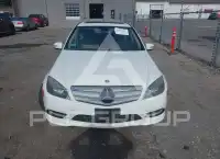 2011 Mercedes Benz C 300 фото