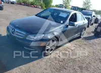 2011 Mercedes Benz C 300 фото