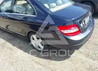 2011 Mercedes Benz C 300 фото